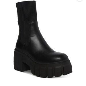 Steve Madden Black Platform Heeled Boots